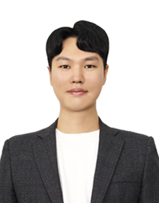 유정근